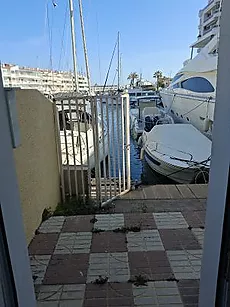 LOCAL NEAR MAIN PRINCIPAL AND CORREOS DE EMPURIABRAVA
